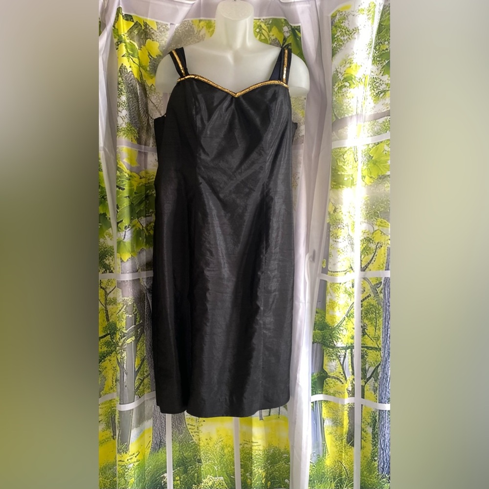 👋Bye Bye,2X Blk Dress+3/4  Blk coat & reversable color pattern festive 2 in one